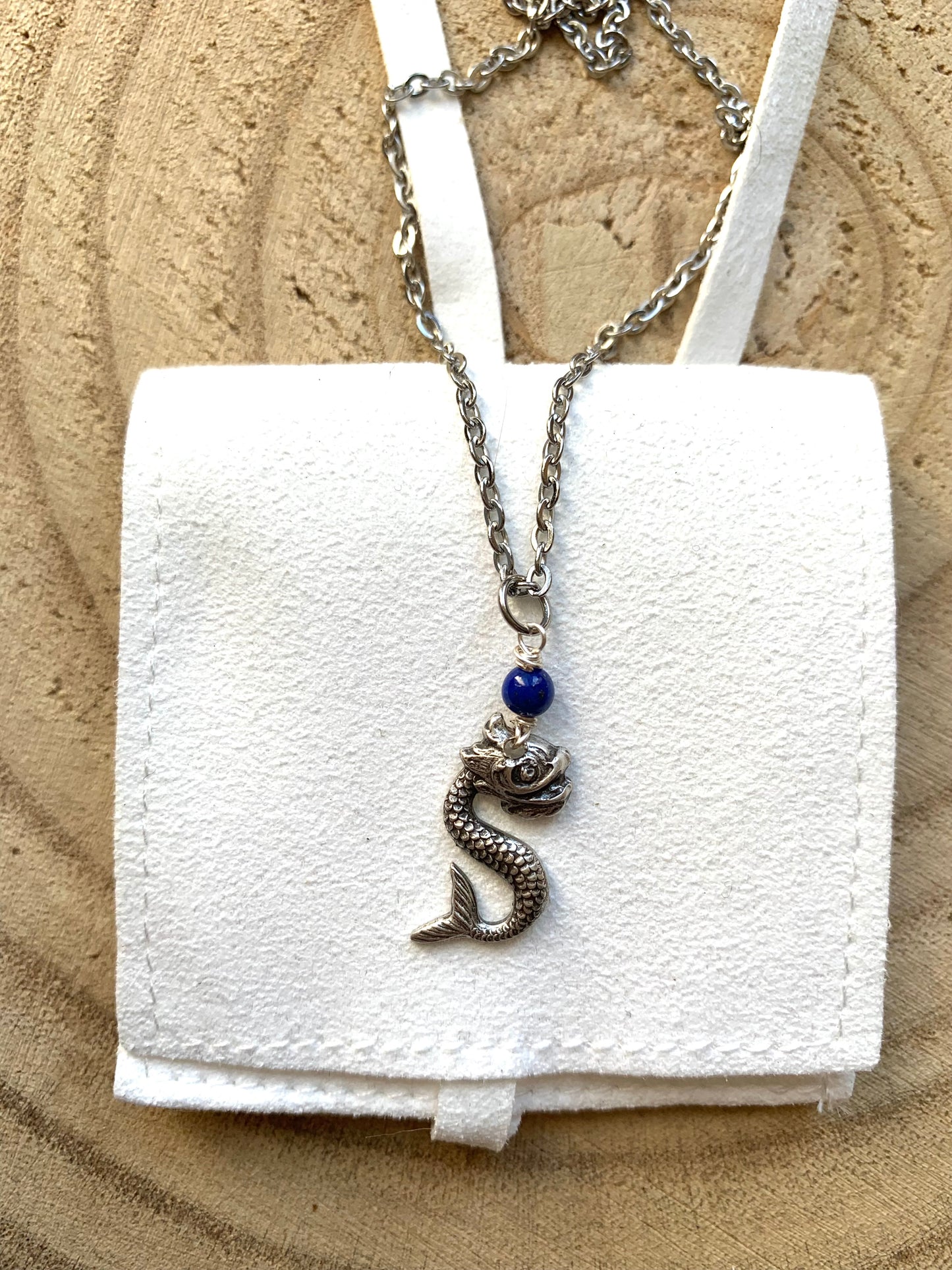 Bijou vibratoire d'intention : aide à la reconnexion du Féminin Sacrée avec l'énergie du Serpent cosmic