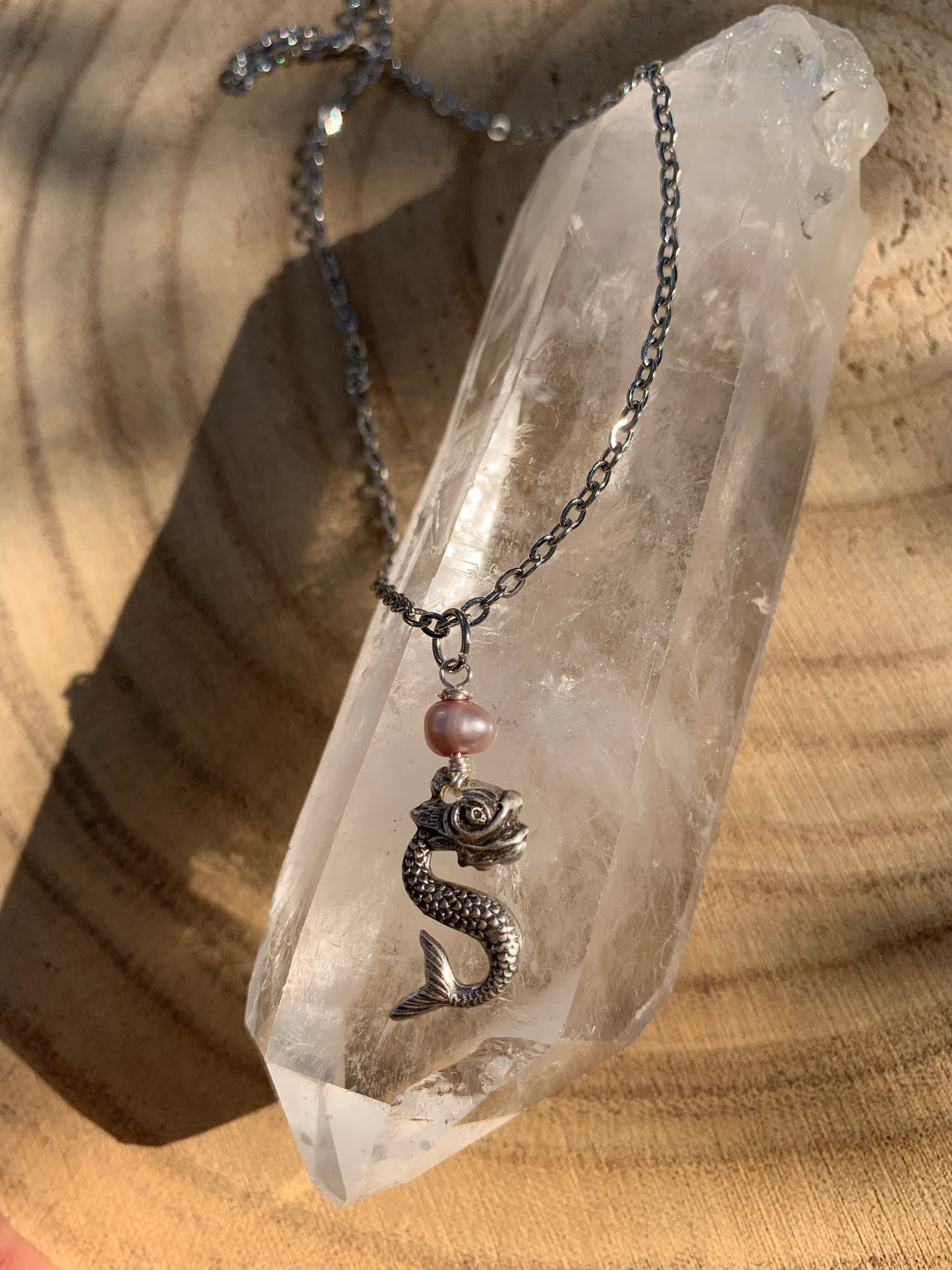 Bijou vibratoire d'intention : aide à la reconnexion du Féminin Sacrée avec l'énergie du Serpent cosmic