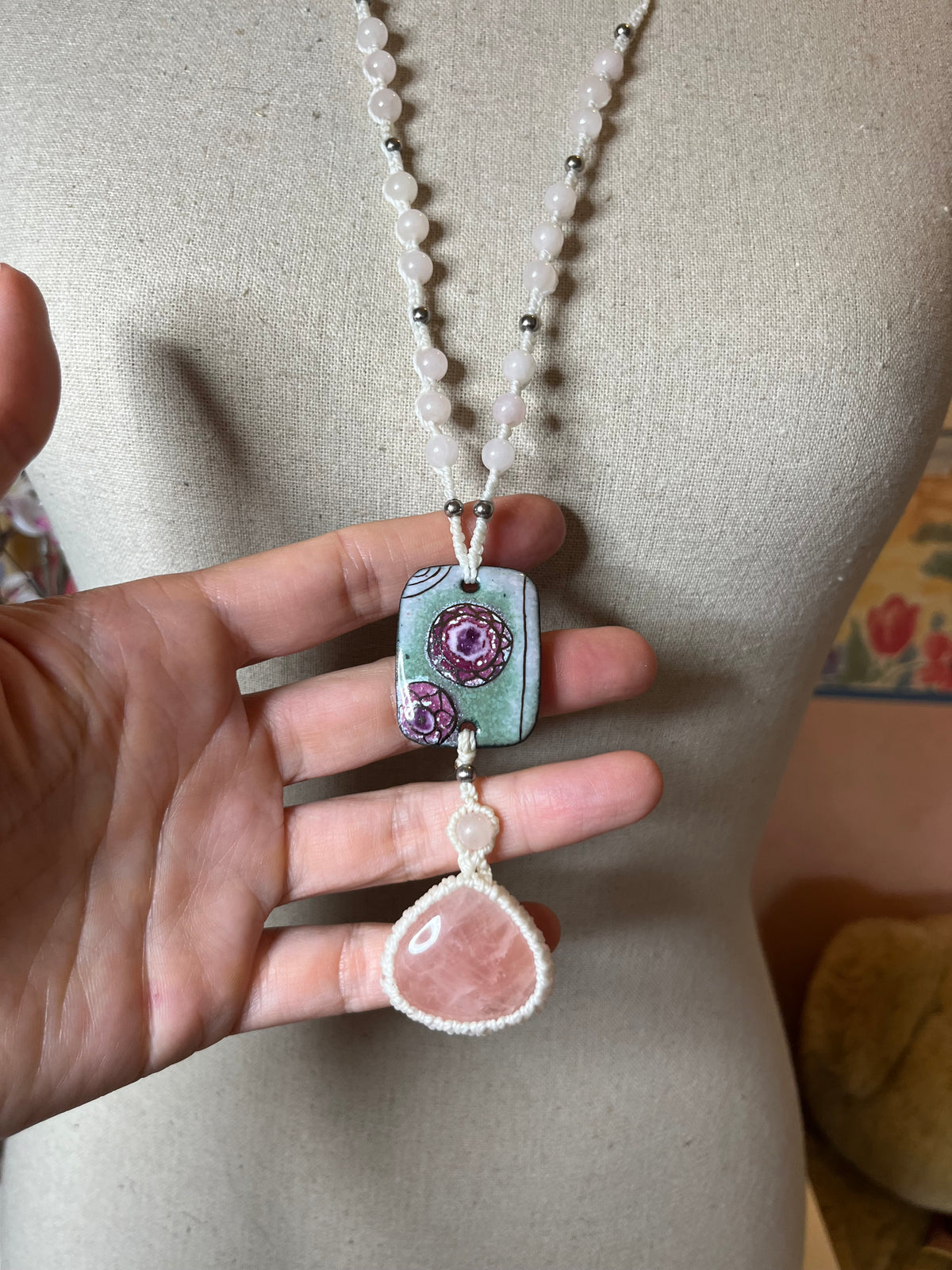 Collier-sautoir  MYRIAM'A Médecine de la Rose