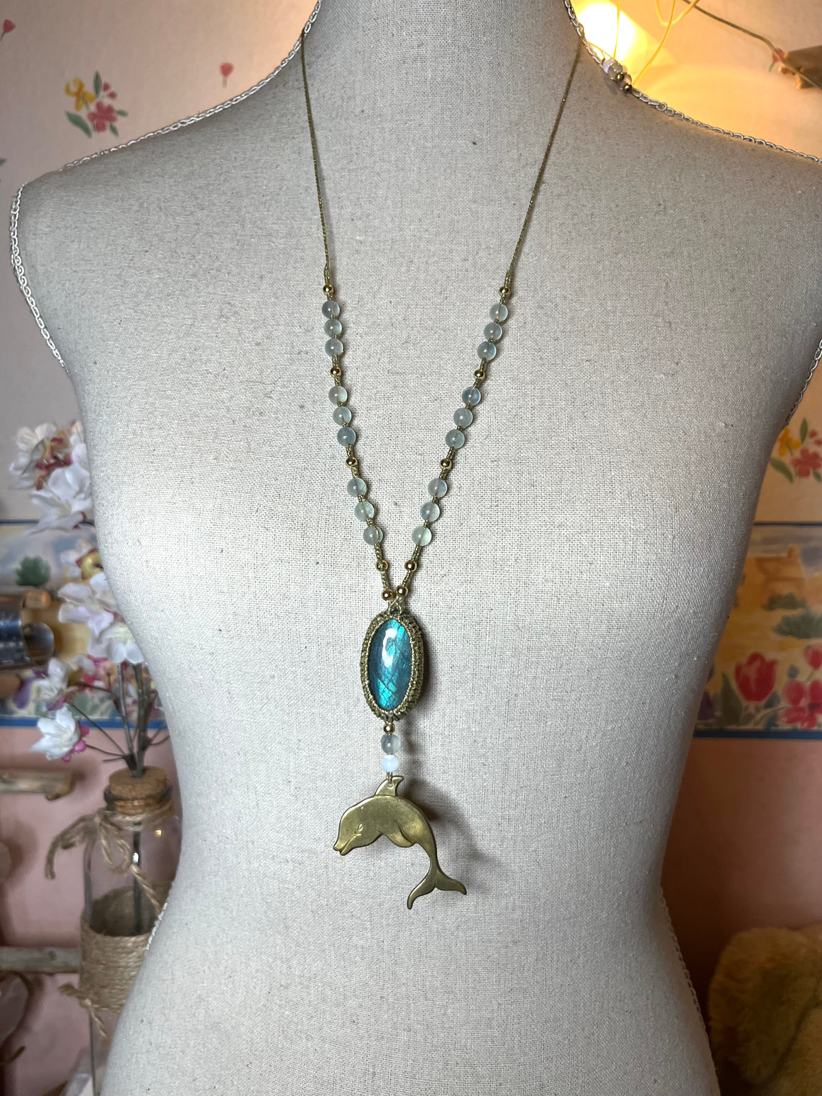Collier-sautoir JOA-AlCHIMIA énergie des MAÎTRES DAUPHINS