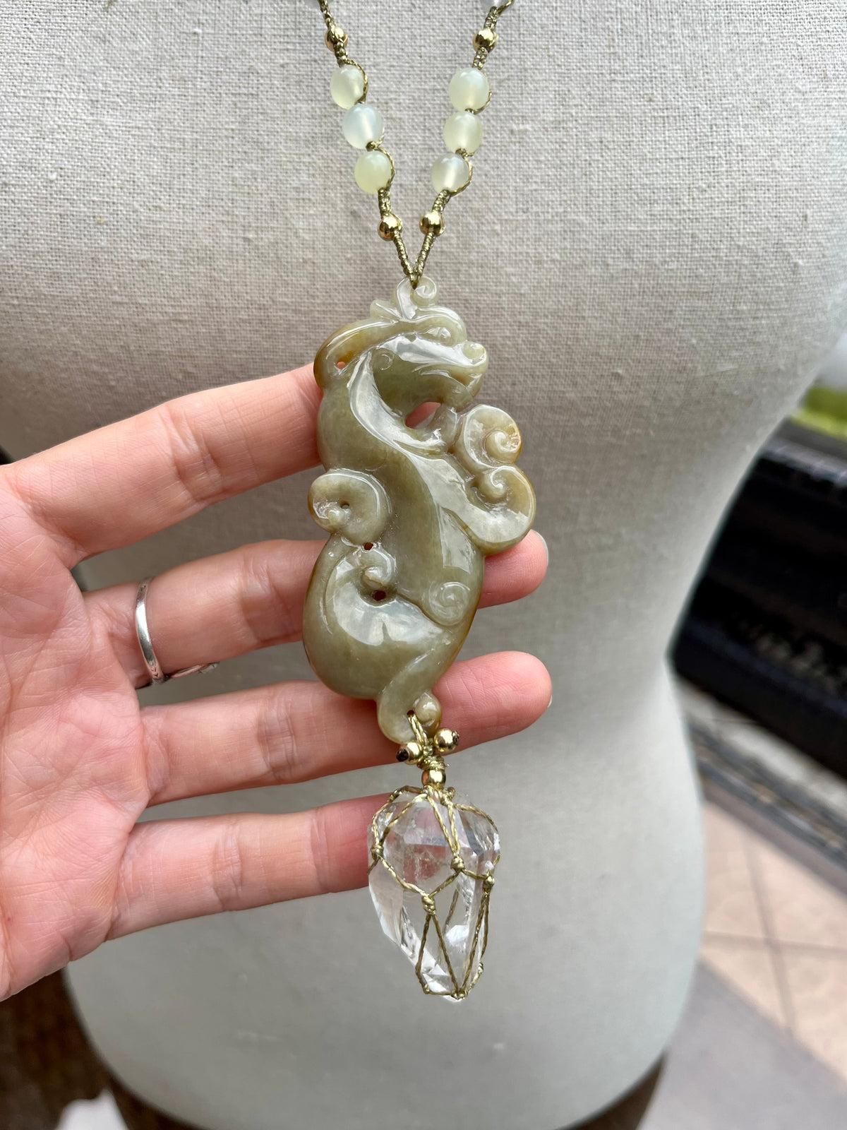 Collier-sautoir DRAGON SACRE de MU (avec Message pour son Gardien(ne) )