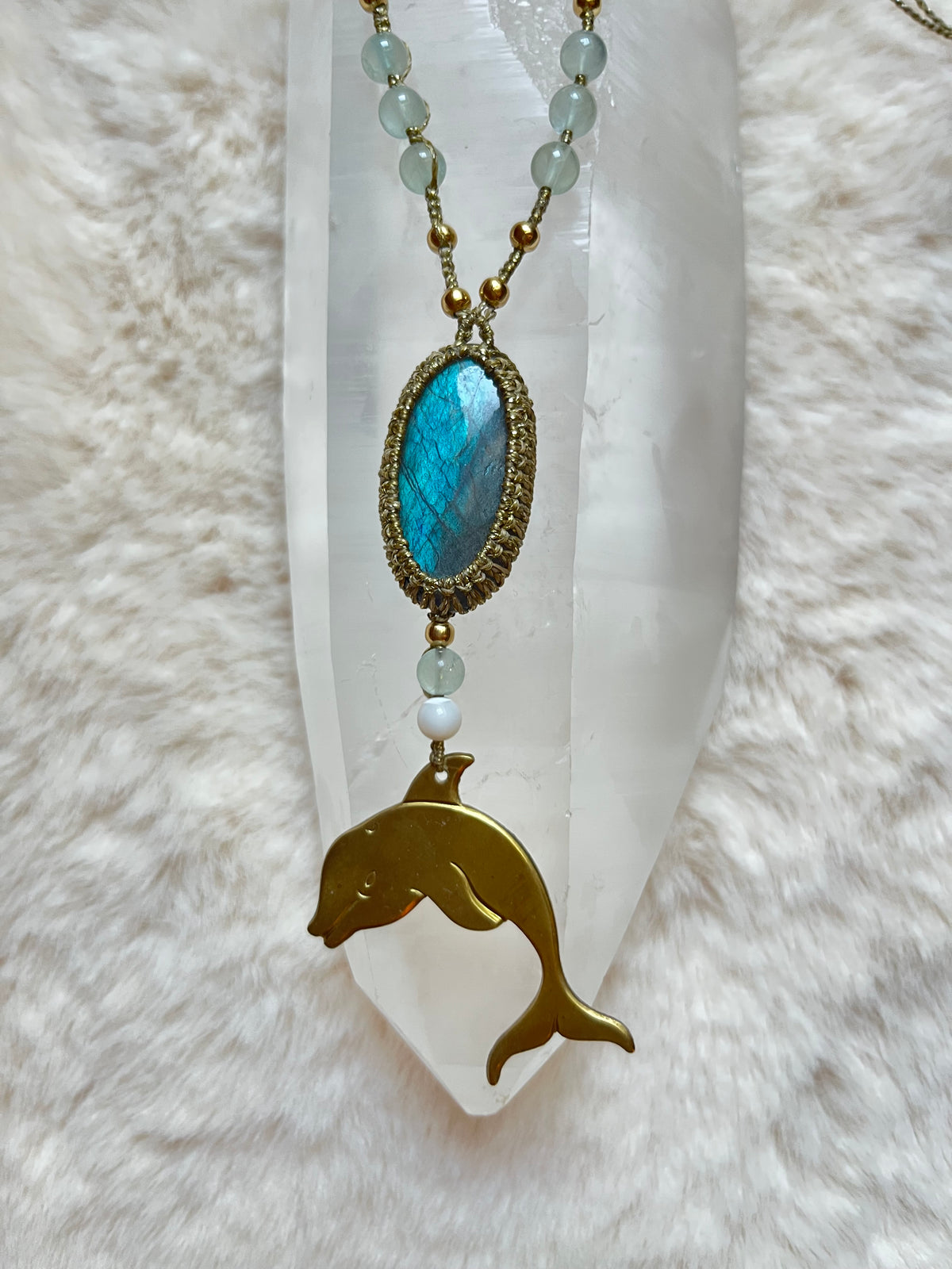 Collier-sautoir JOA-AlCHIMIA énergie des MAÎTRES DAUPHINS