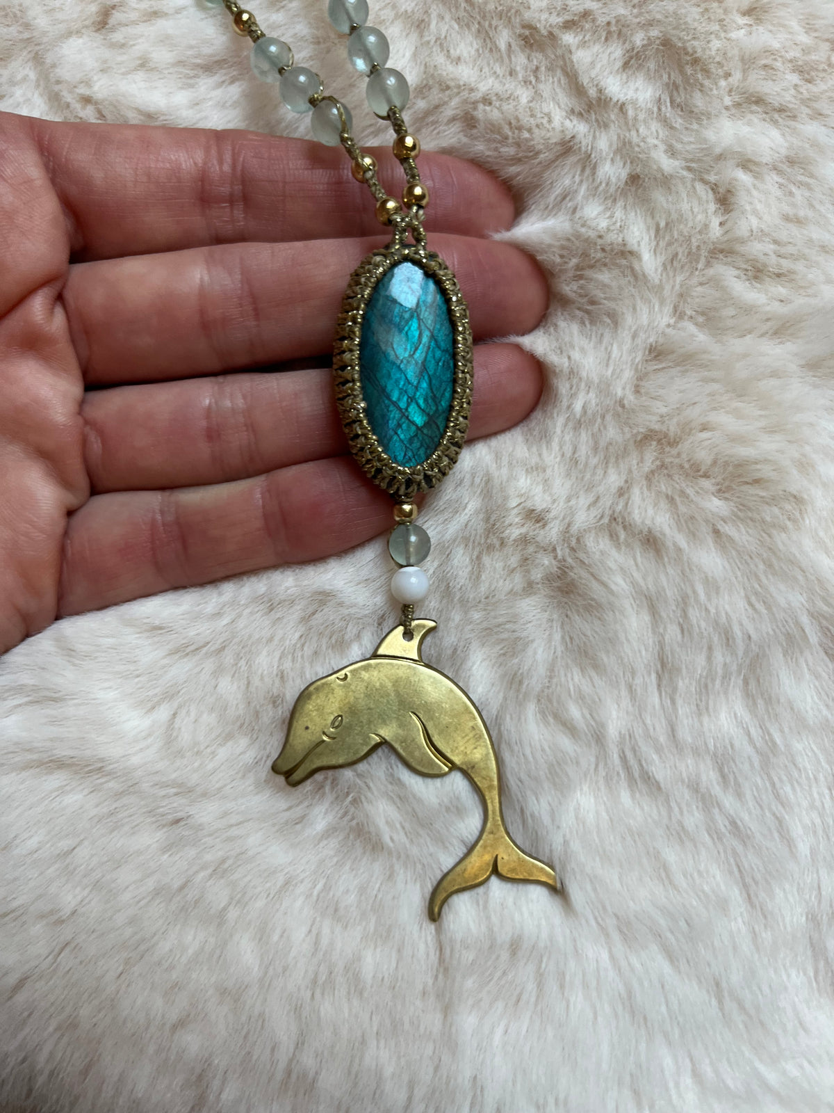 Collier-sautoir JOA-AlCHIMIA énergie des MAÎTRES DAUPHINS