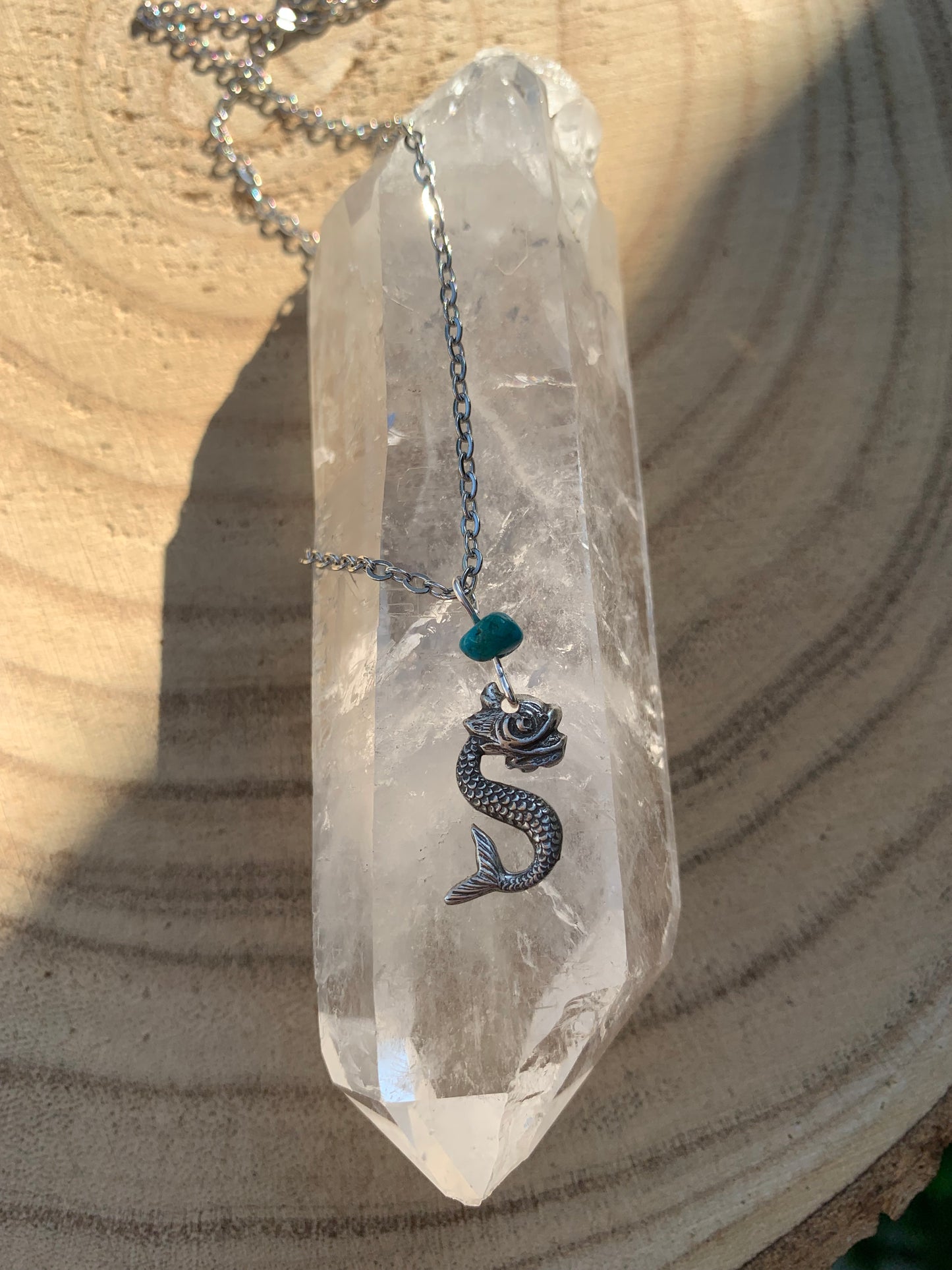 Bijou vibratoire d'intention : aide à la reconnexion du Féminin Sacrée avec l'énergie du Serpent cosmique, la dragonne primordiale Tiamat