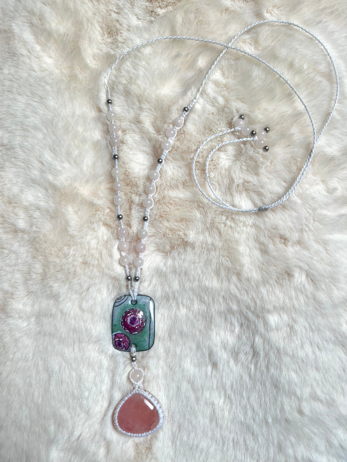 Collier-sautoir  MYRIAM'A Médecine de la Rose