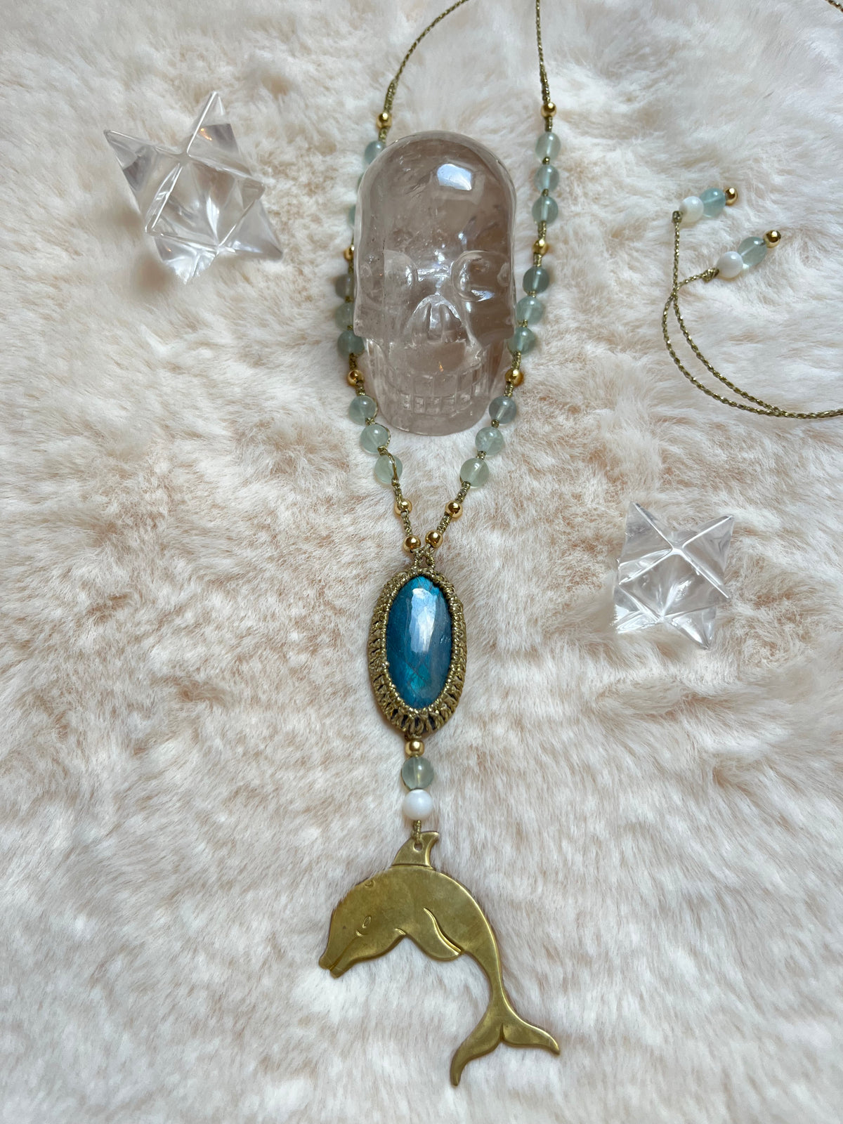 Collier-sautoir JOA-AlCHIMIA énergie des MAÎTRES DAUPHINS
